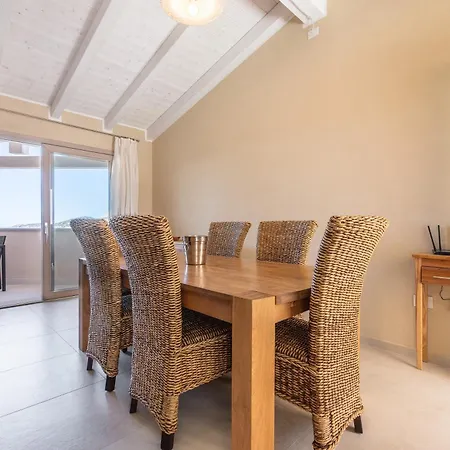 Villa Chia Dream - Blue Retreat Villa